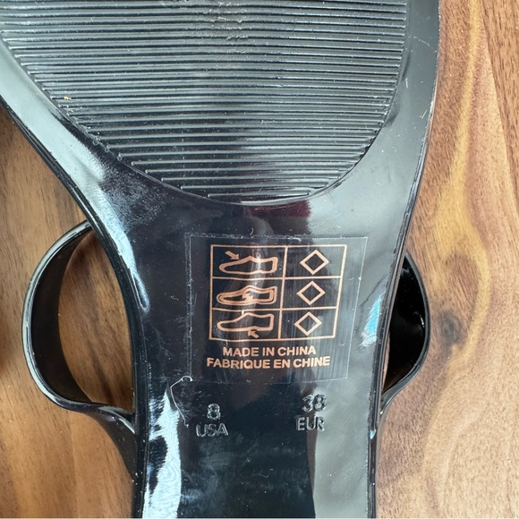 Jeffrey Campbell Black Patent Square Toe Block Heel Sandals Size 8 - Picture 3 of 4